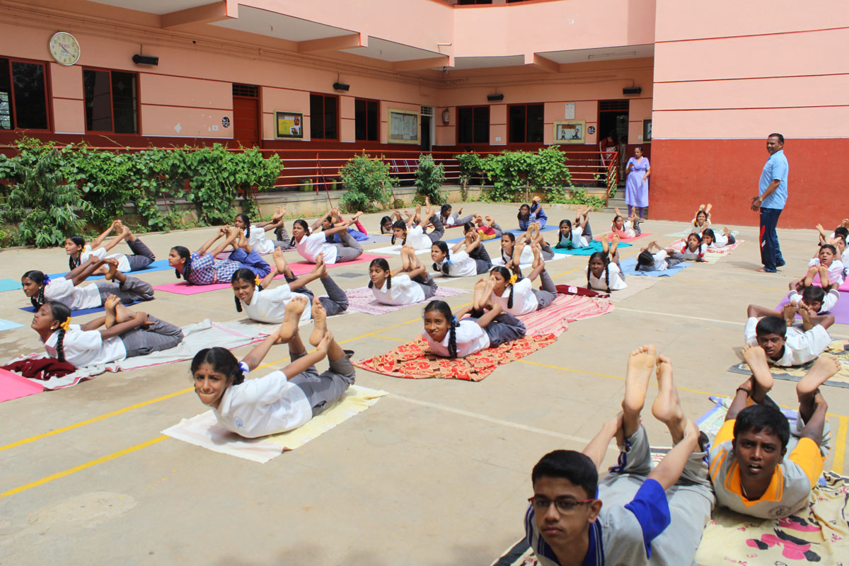 Oriental School yoga